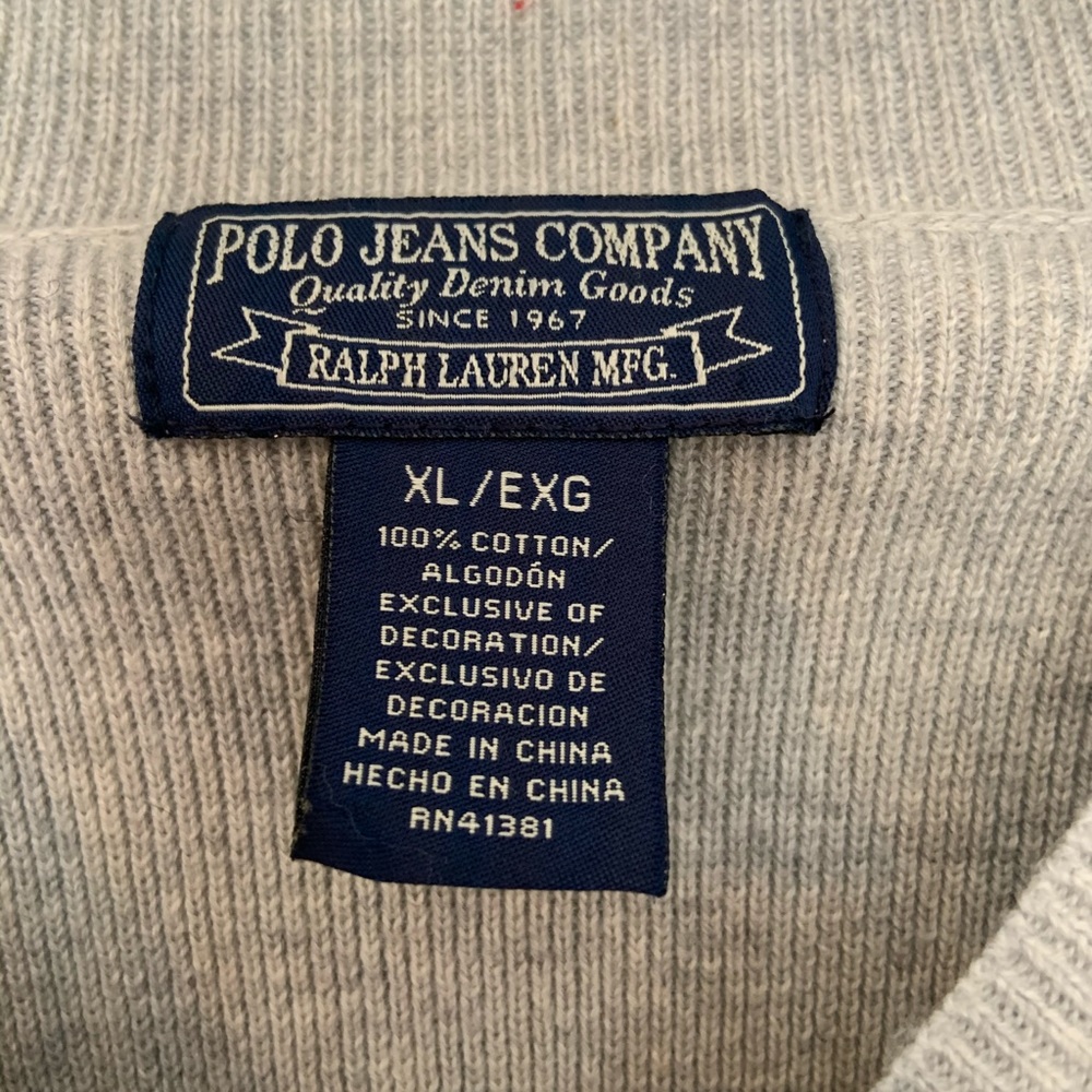 Men’s polo cotton v-neck sweater